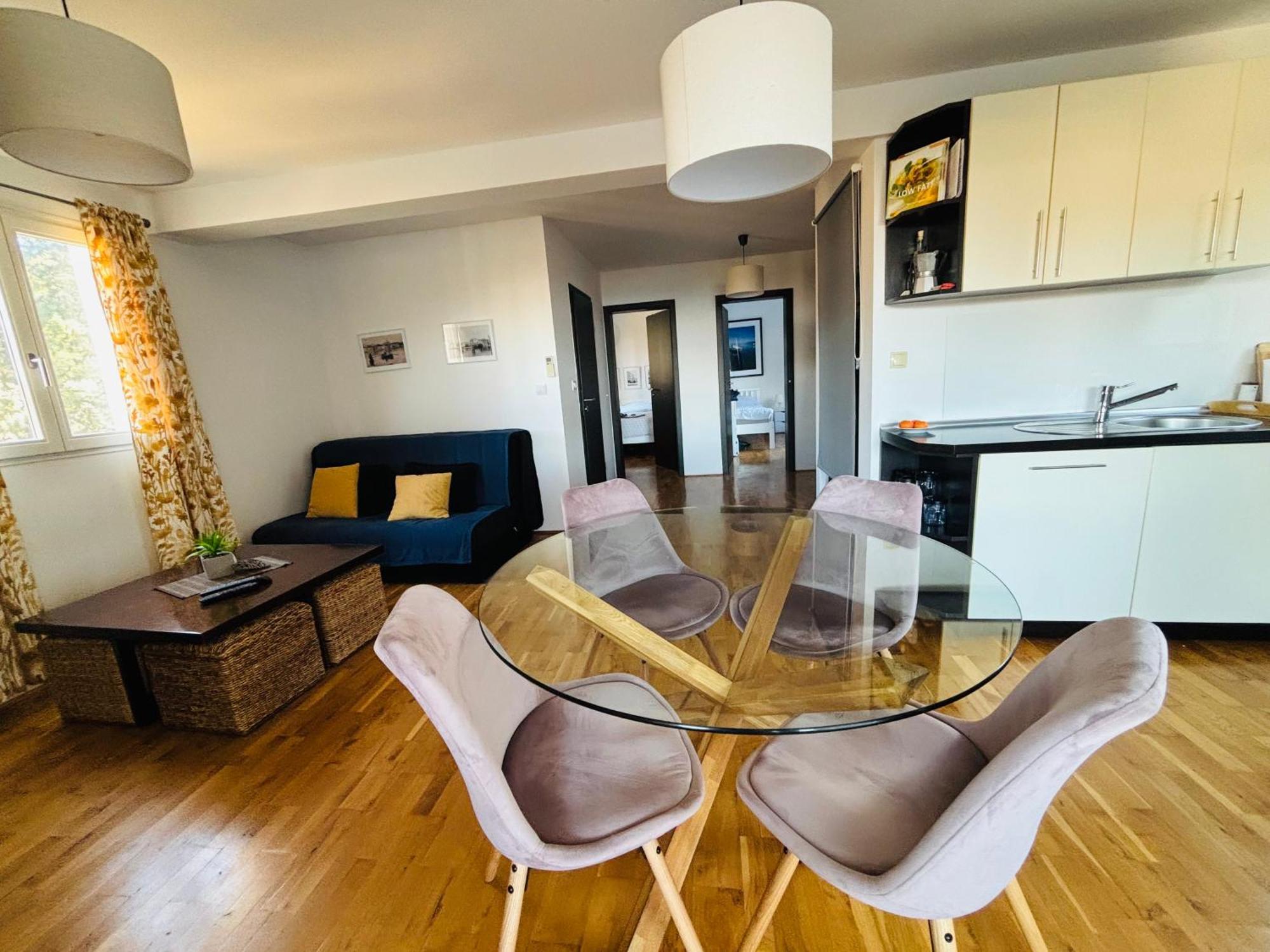 Marijin Dvor Apartment Splitska
